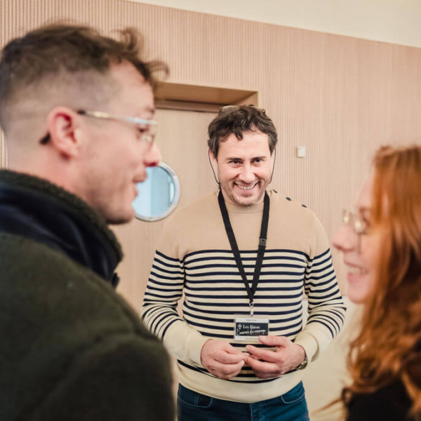 2025-11-08SALONDUMARIAGELESHARAS-83