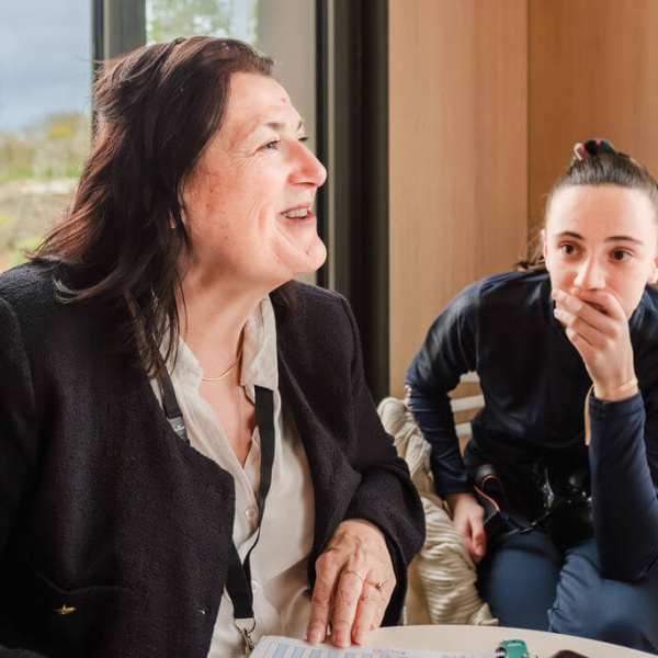 2025-11-08SALONDUMARIAGELESHARAS-73