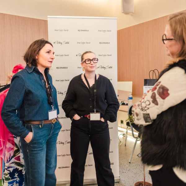 2025-11-08SALONDUMARIAGELESHARAS-79