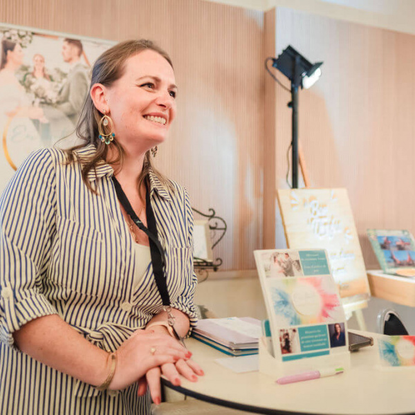 2025-11-08SALONDUMARIAGELESHARAS-81